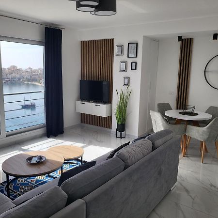 Stella Apartment Sarandë エクステリア 写真