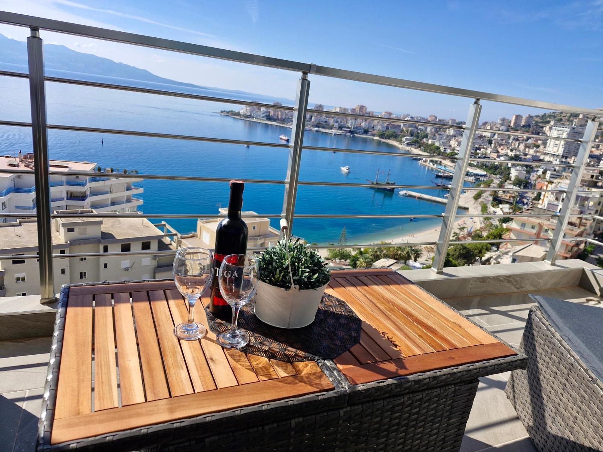 Stella Apartment Sarandë エクステリア 写真